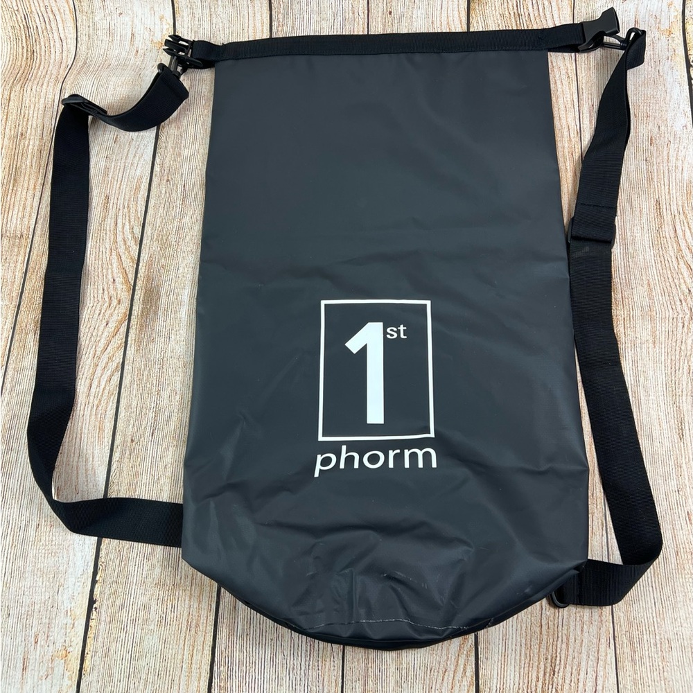 1st Phorm 1P Dry Bag With Shoulder Straps